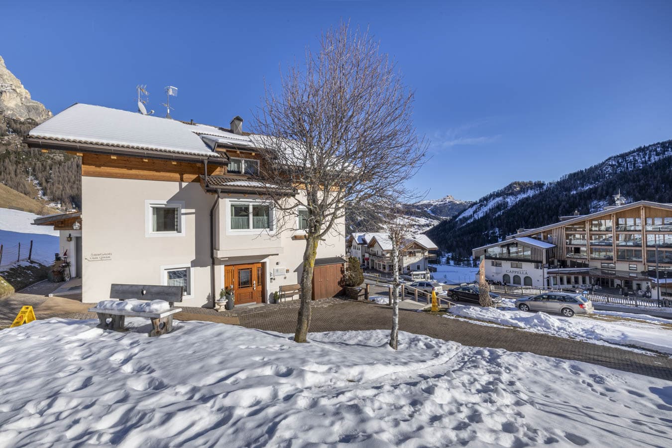 A Refined Alpine Estate in Colfosco