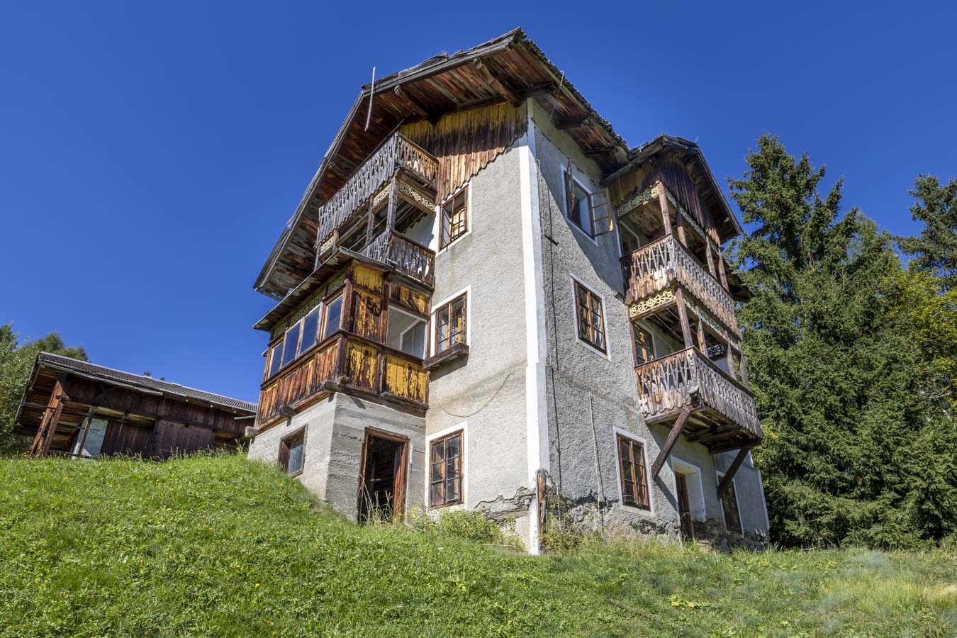 Un rifugio autentico tra Rina e Antermoia