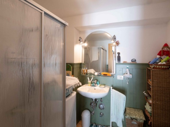 bagno giorno con lavatrice