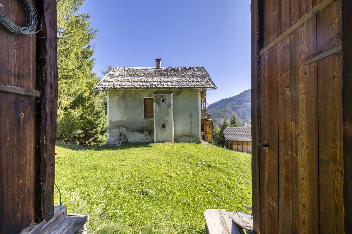 Dall'ingresso del fineile