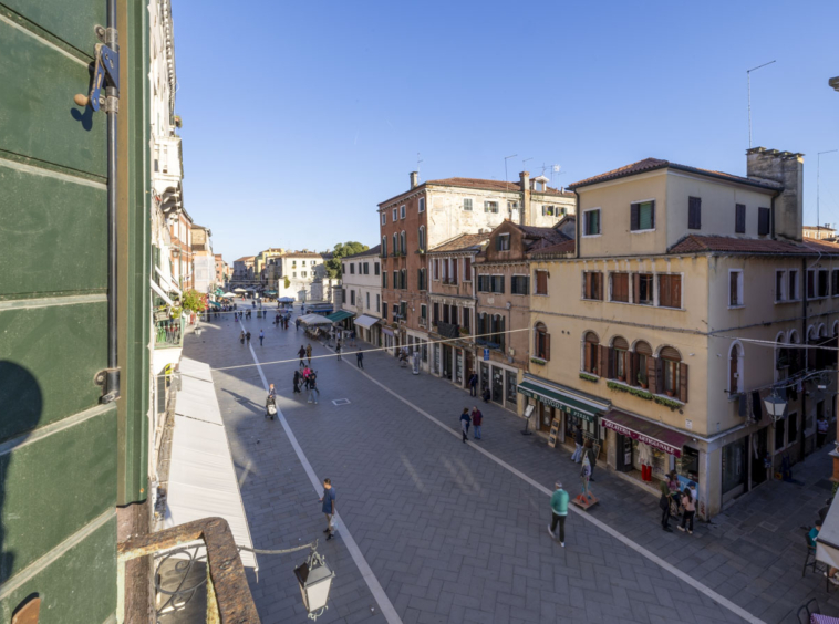 Verso giradini